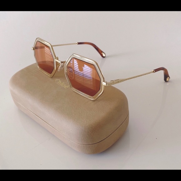 NWT CHLOE SUNGLASS🌿 - Picture 2 of 3